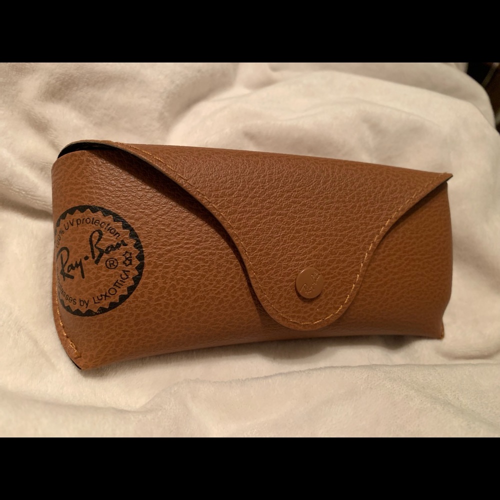 Ray-Ban sunwear case